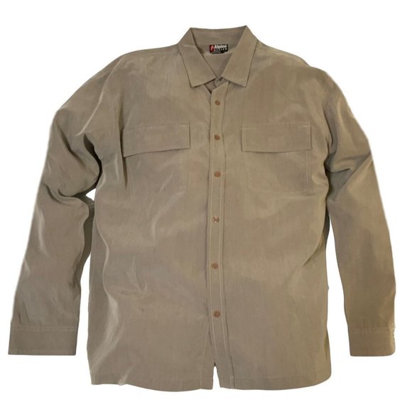 Alpine Design Mens Button Up Shirt Large Solid Green Long Sleeve Roll Tab Resort - Picture 2 of 9